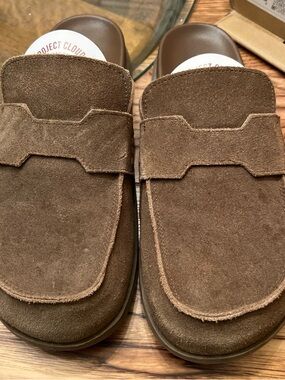 Project Cloud 100 Genuine Leather Womens Clog - Memory Foam Arch Support Size 11